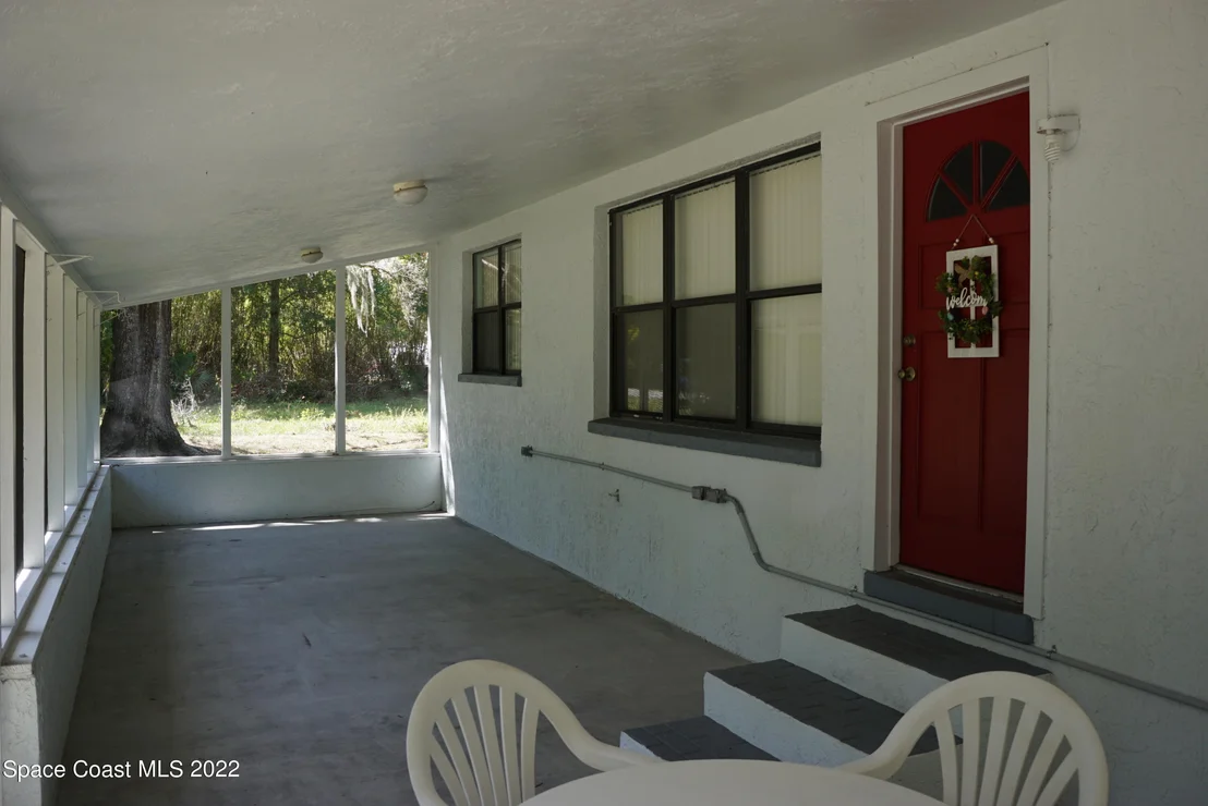 Photo of 5748 Lord Street