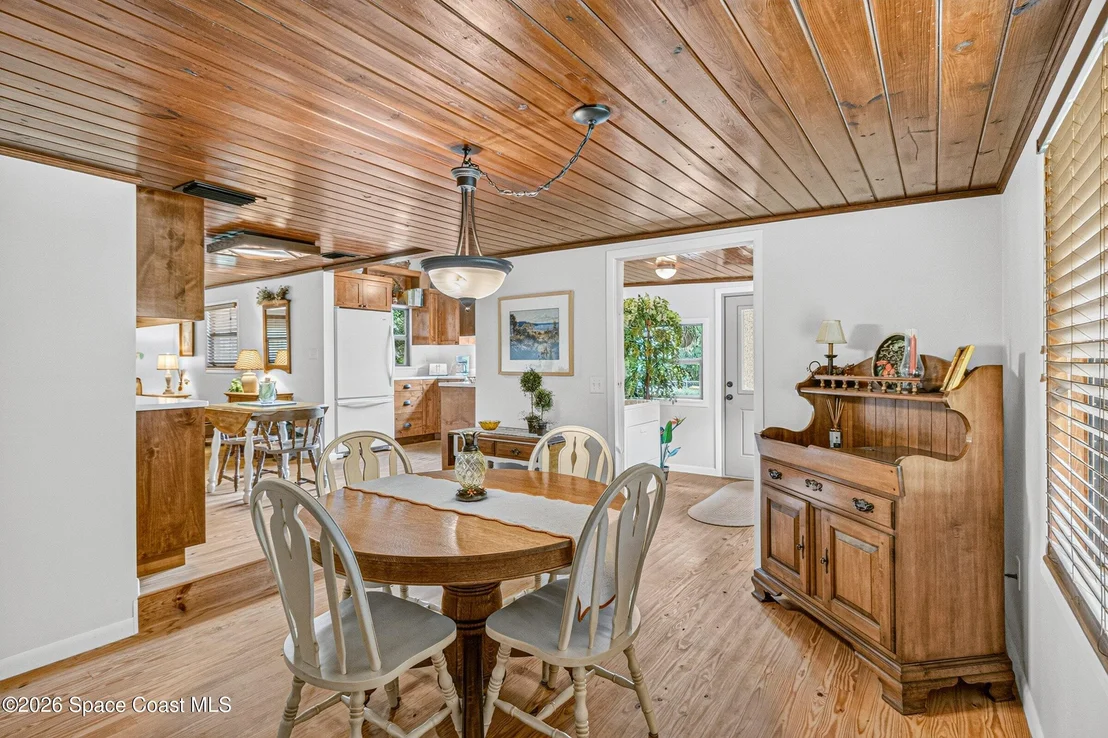 Photo of 2165 Feast Road