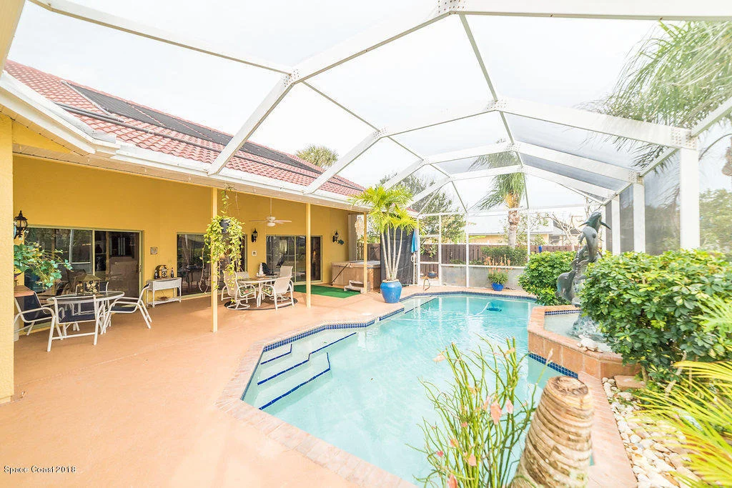 Photo of 207 Ivory Drive