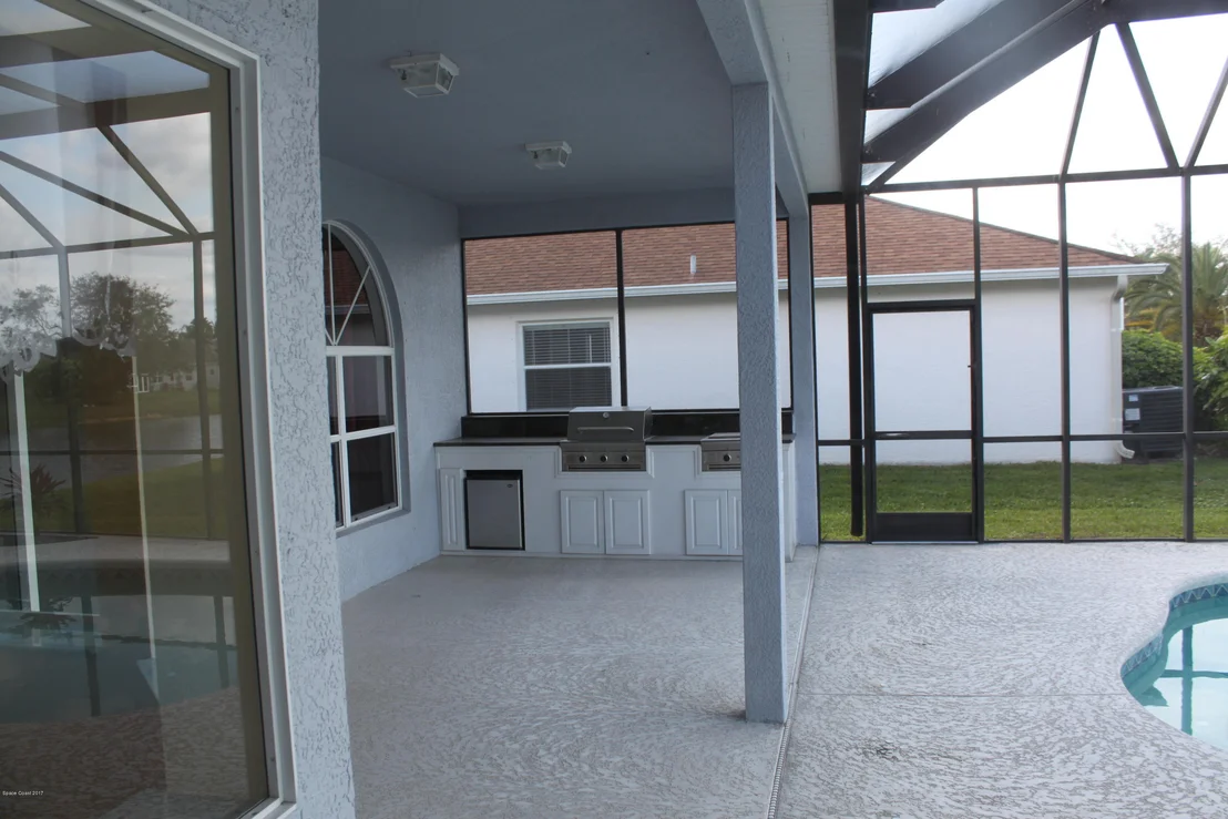 Photo of 2492 Woodfield Circle