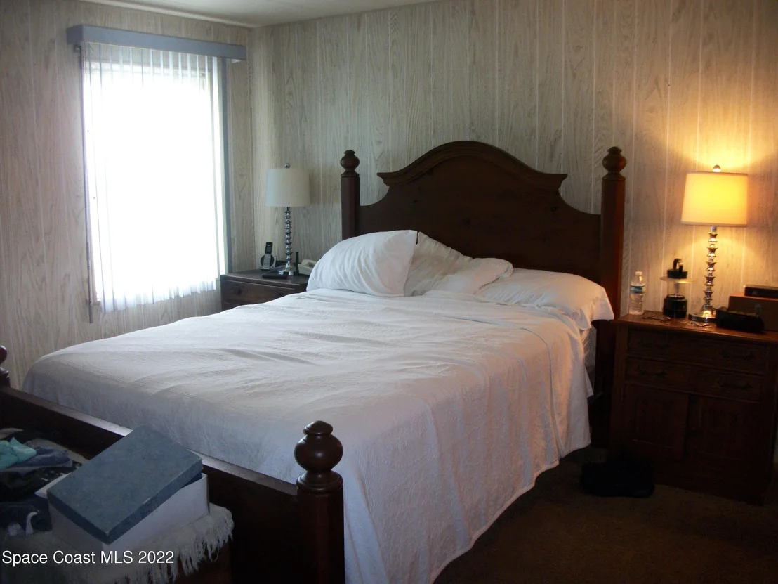 Photo of 1890 Coco Plum Street NE