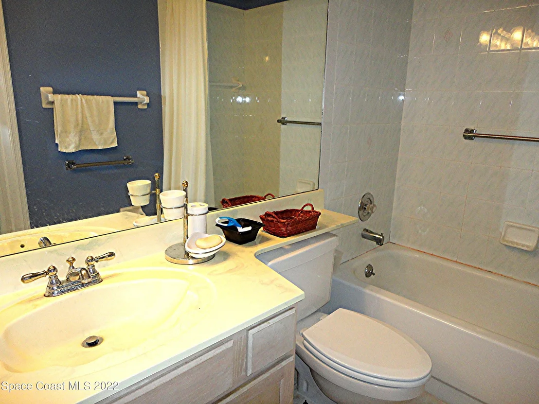 Photo of 280 Hammock Road SE