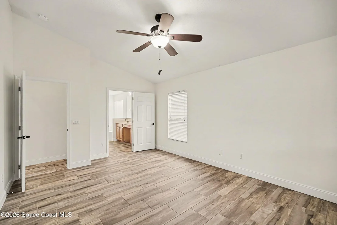 Photo of 2693 Bradfordt Drive