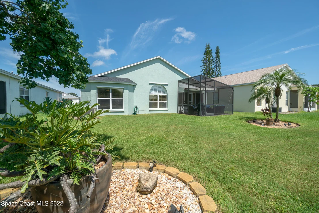 Photo of 8053 Bracken Lane