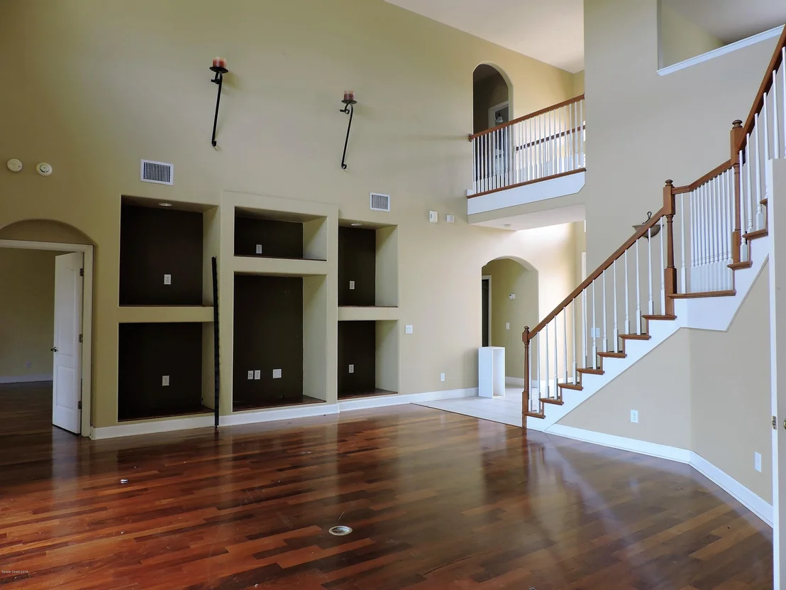 Photo of 3286 Peninsula Circle