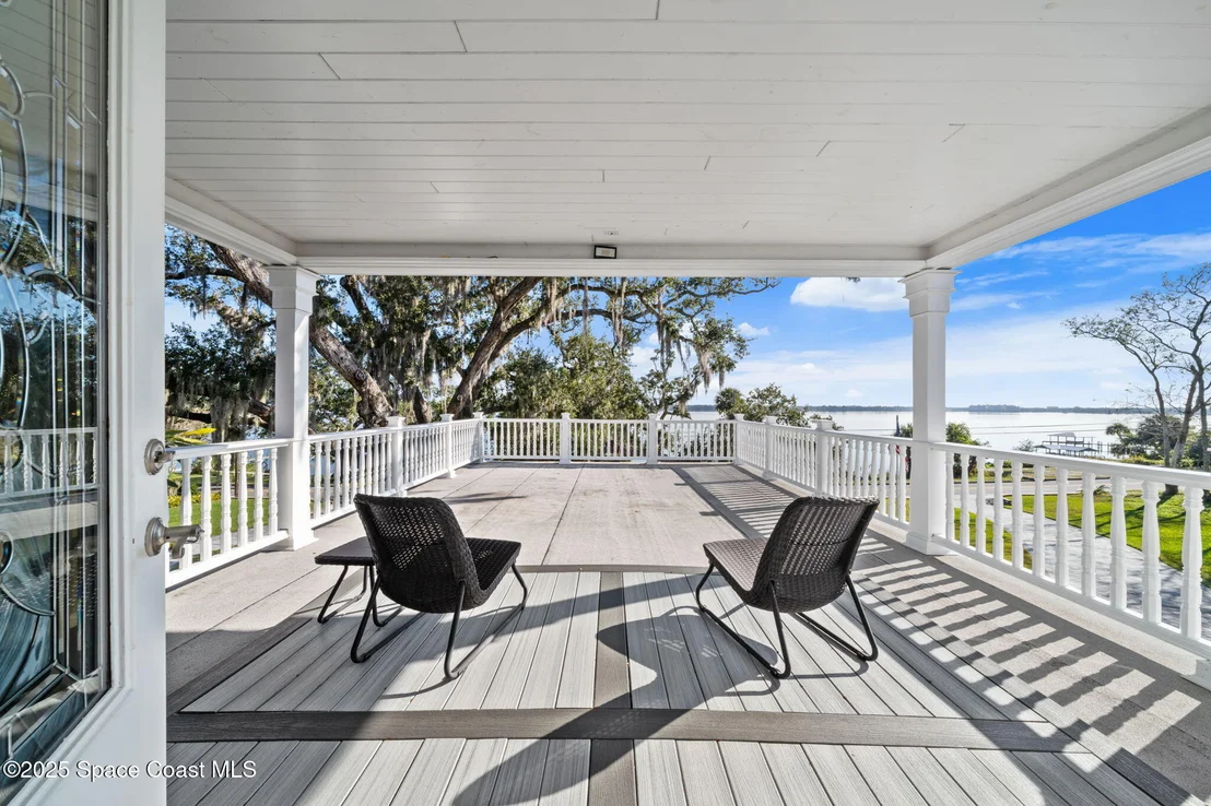 Photo of 875 N Indian River Drive