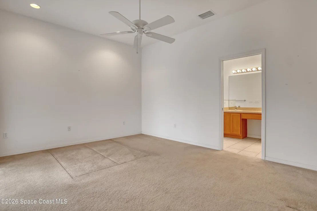 Photo of 4892 Outlook Drive
