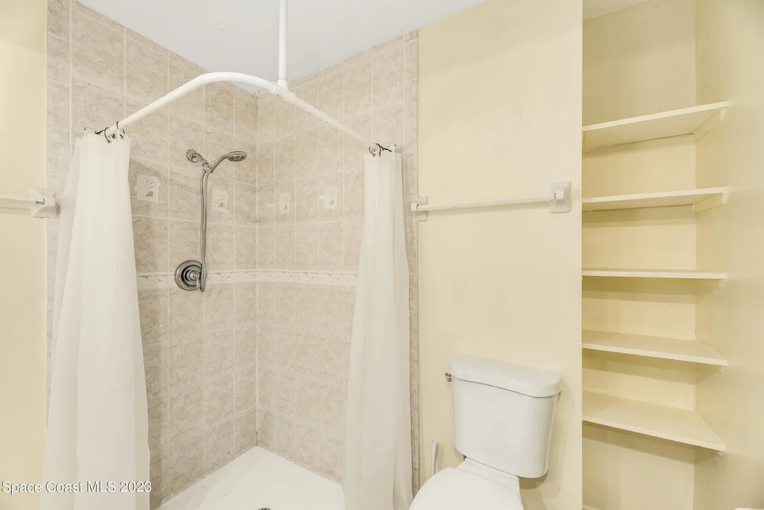 Photo of 1310 Sheafe Avenue NE