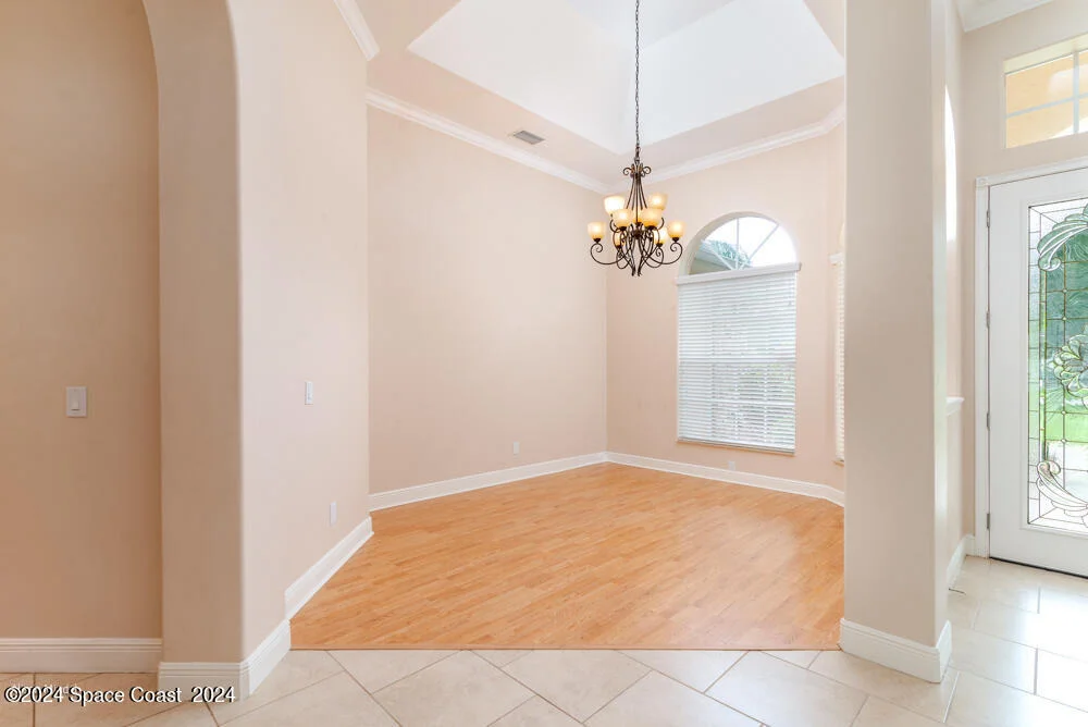 Photo of 2131 Windbrook Drive SE