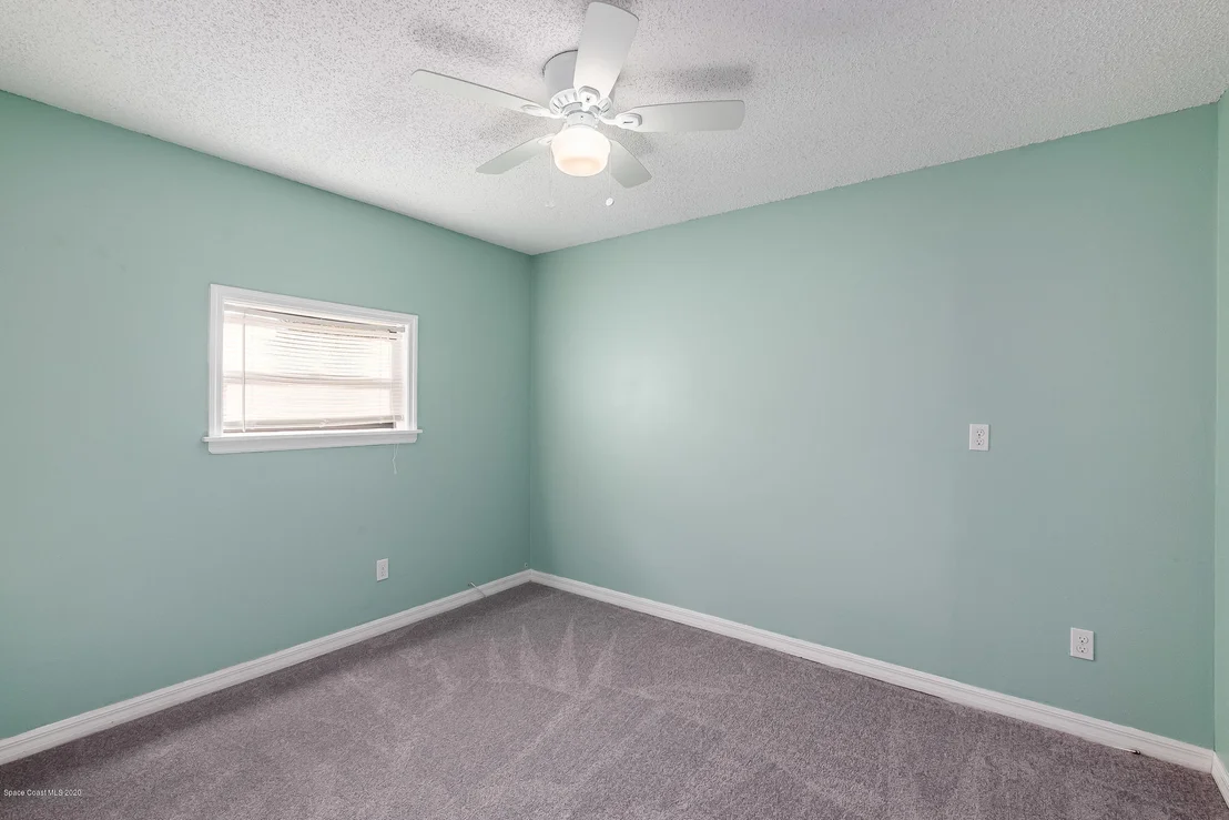 Photo of 142 Woodside Drive