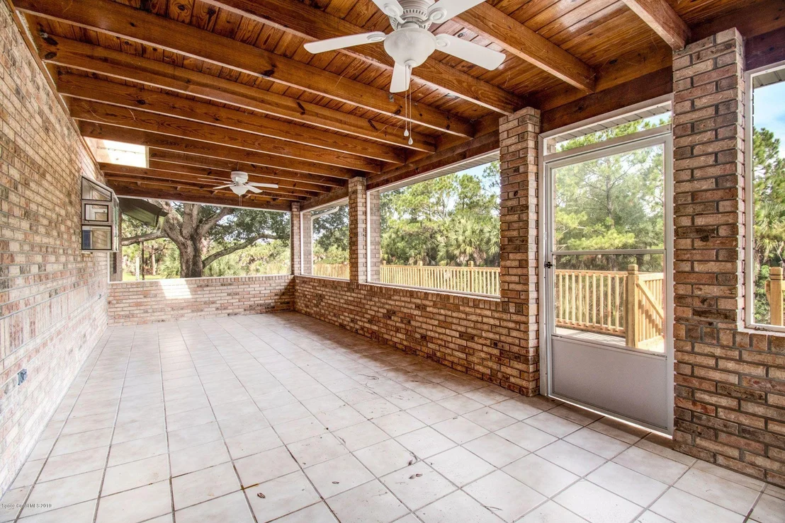 Photo of 5130 Evinrude Road