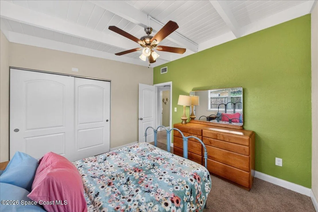 Photo of 1615 Grandview Way