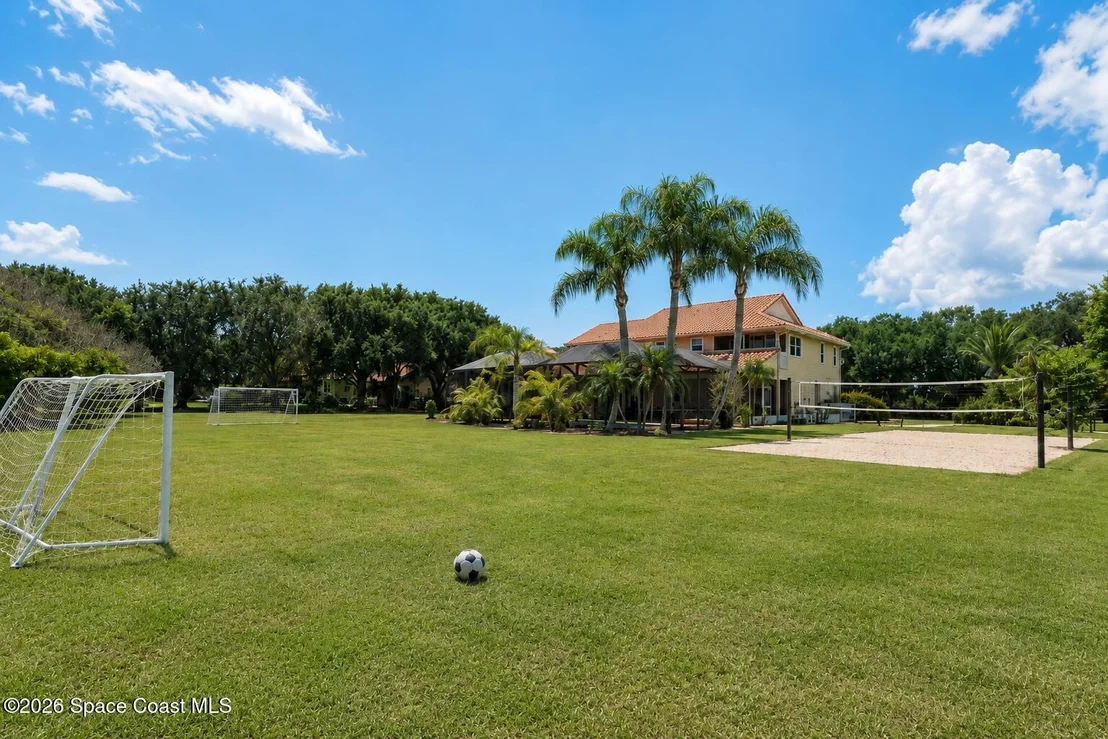 Photo of 255 Utopia Circle