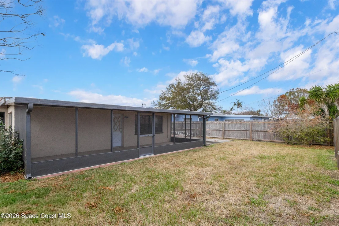 Photo of 545 Westminster Avenue