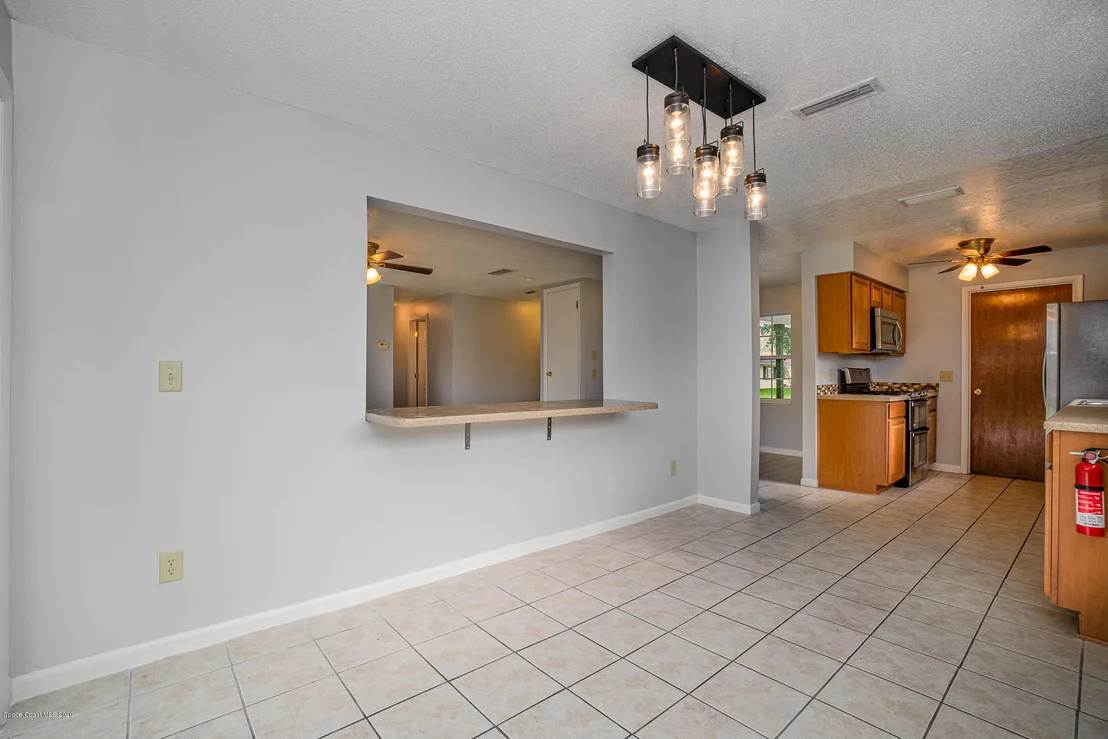 Photo of 1129 Coronado Drive