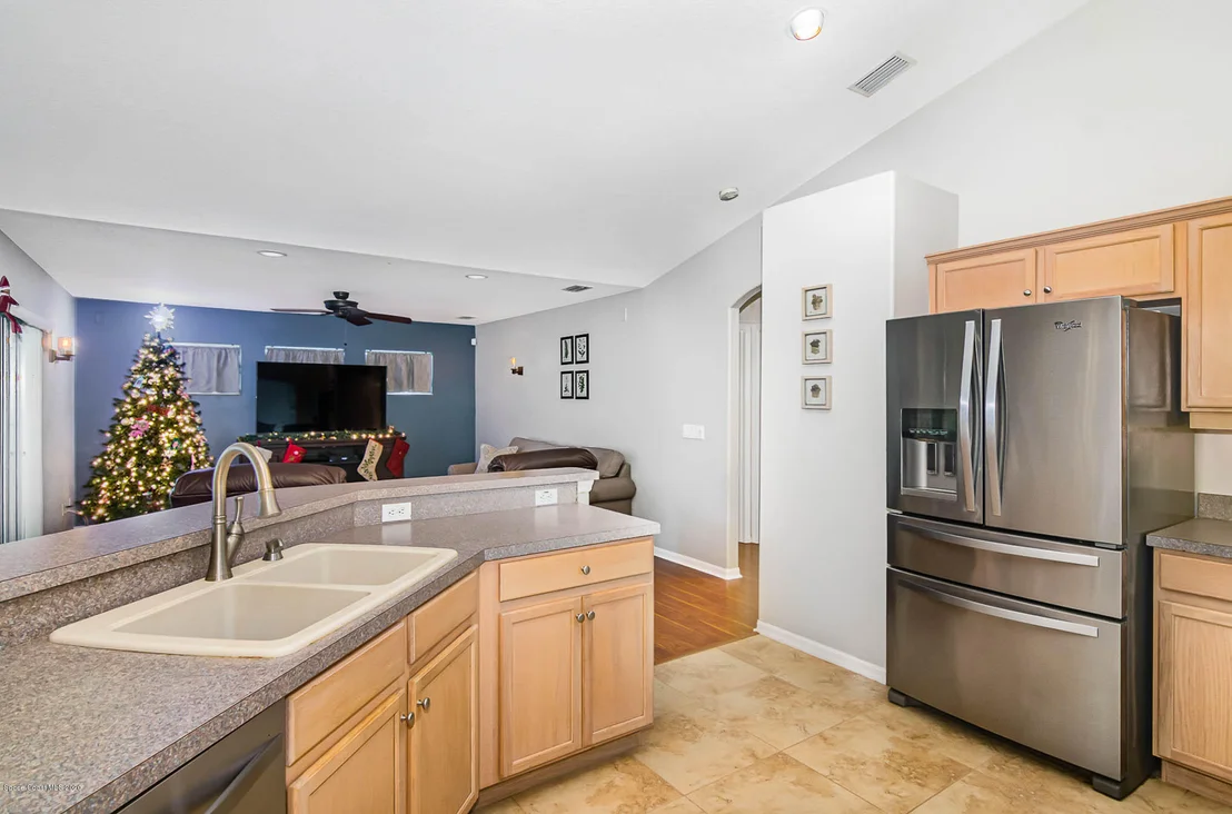 Photo of 1184 Meadow Lake Road