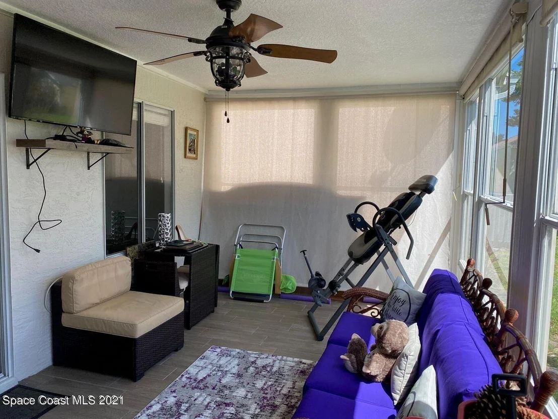 Photo of 931 S Fork Circle