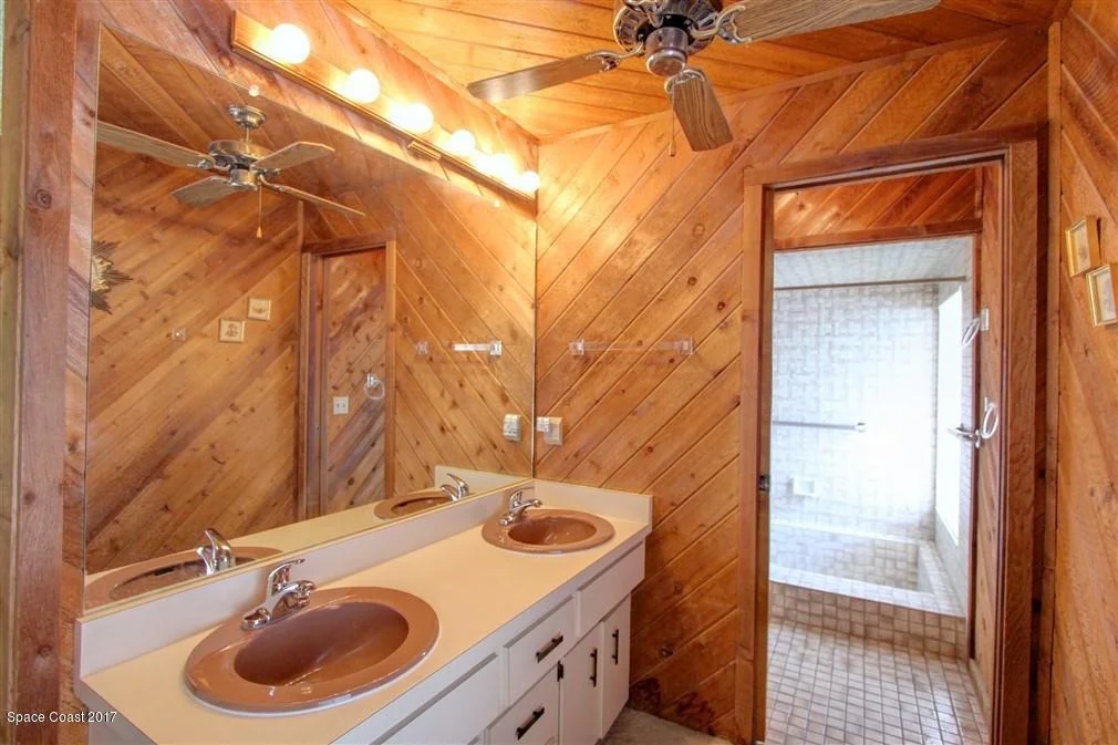 Photo of 650 Doral Lane