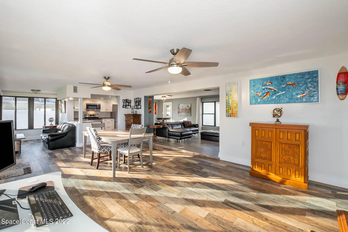 Photo of 430 Sandpiper Drive