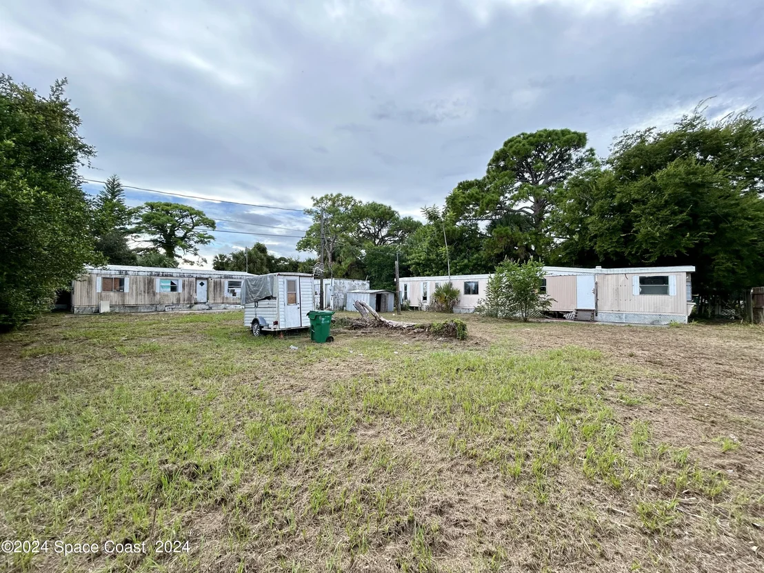 Photo of 326 Iris Street