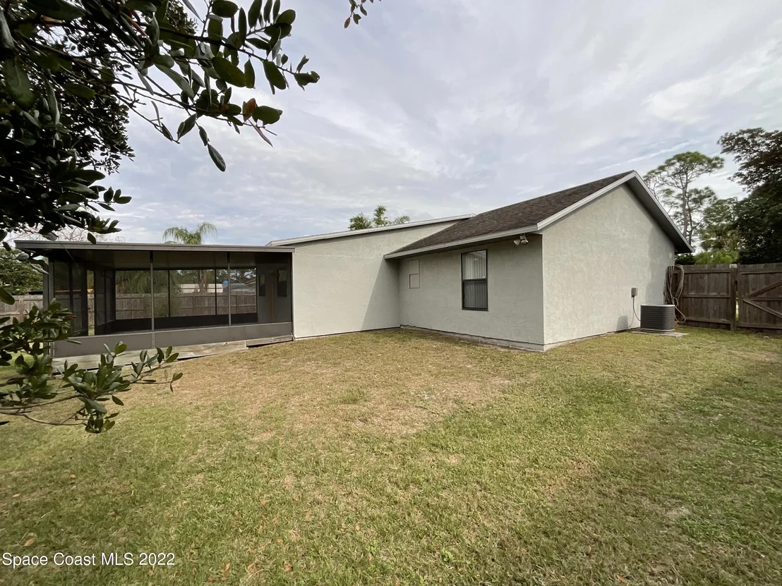 Photo of 4844 Bridge Road