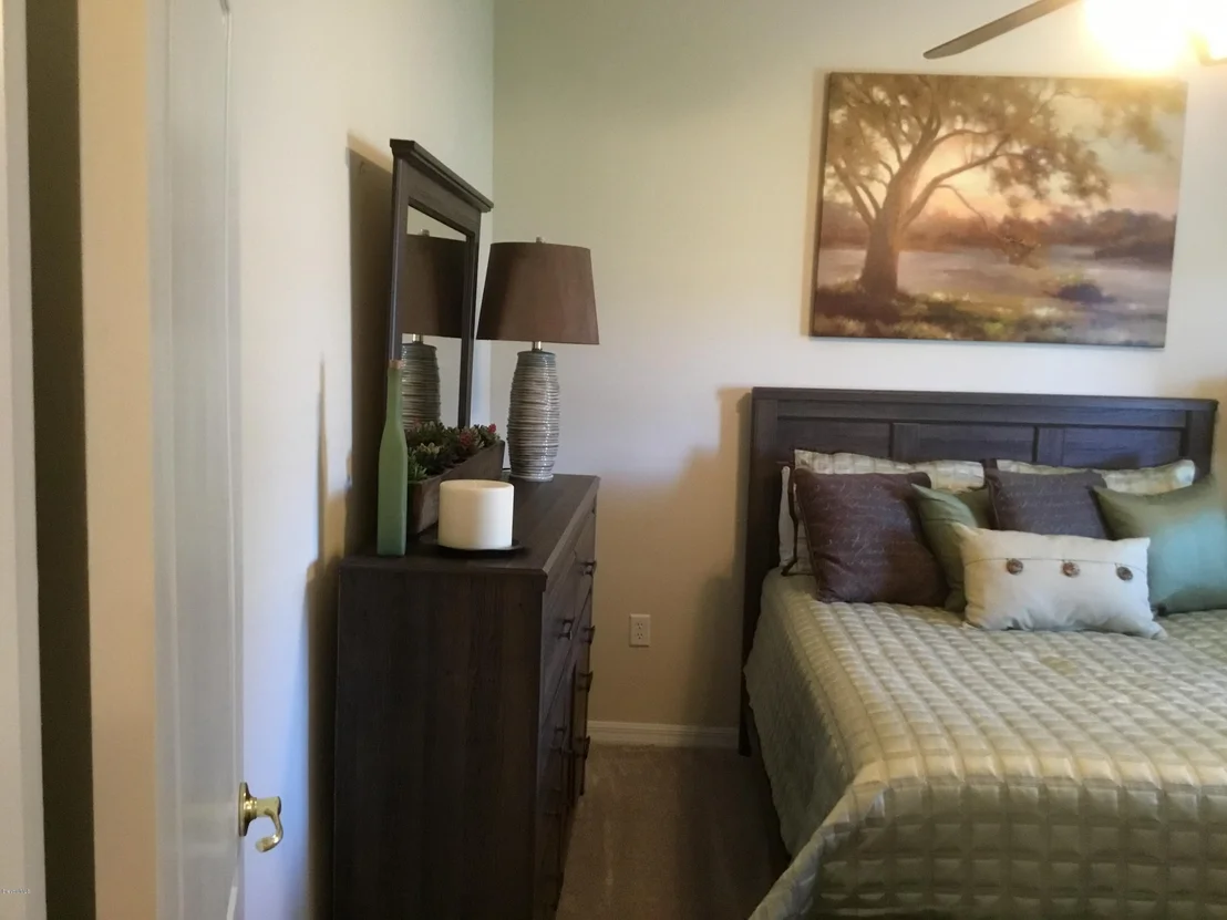 Photo of 7107 Broderick Drive