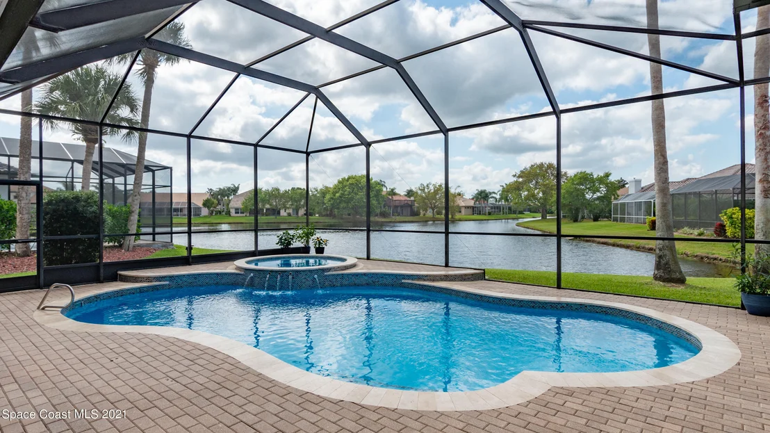Photo of 913 Nelson Drive