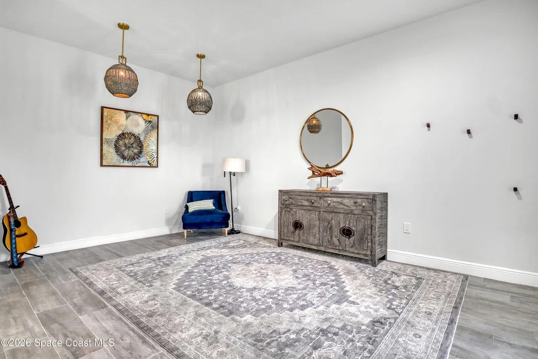 Photo of 910 Windmill Street SE