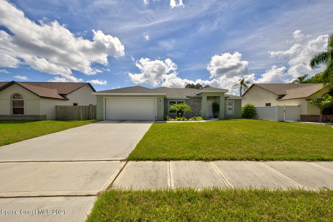 Photo of 925 Yorktowne Drive