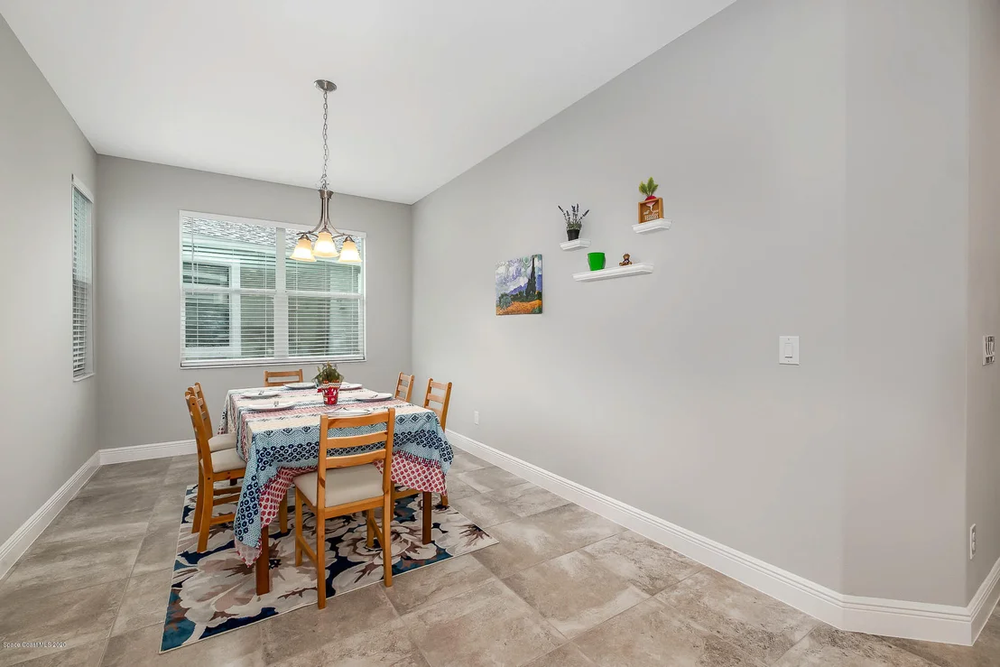 Photo of 7347 Bluemink Lane