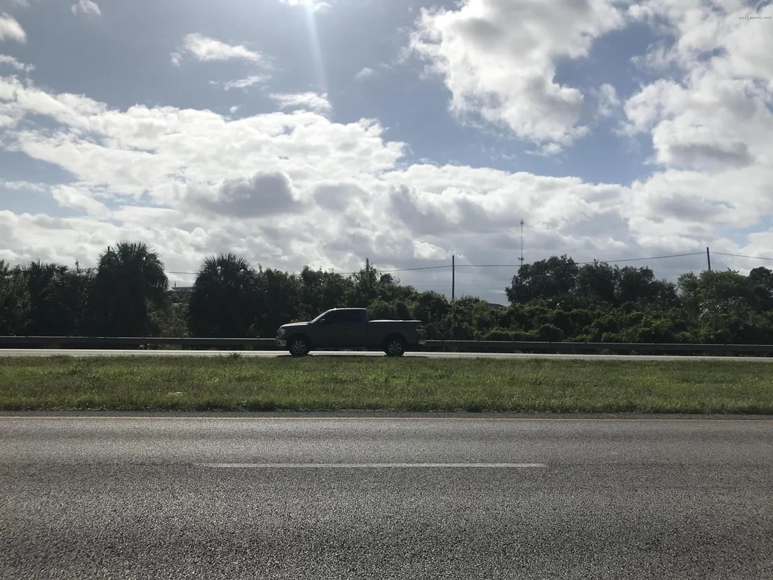 Photo of 5563 US-1