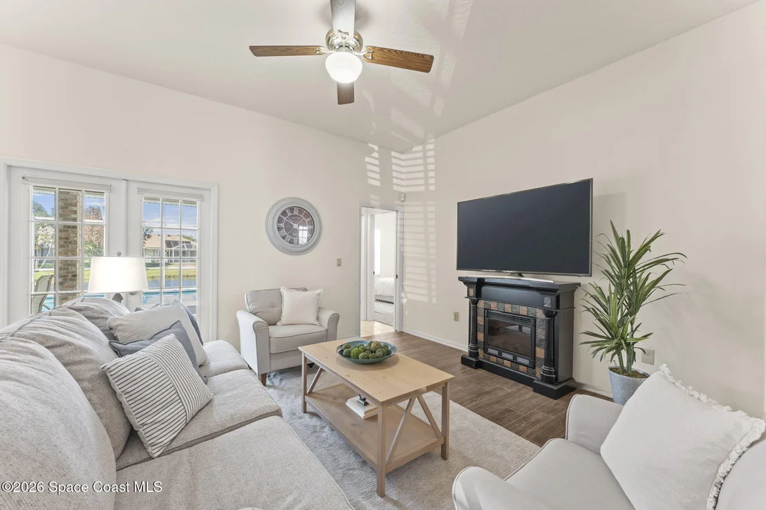 Photo of 1123 Spring Oak Drive