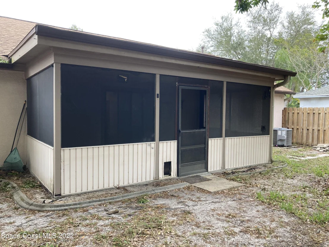 Photo of 115 Crystal Lake Road
