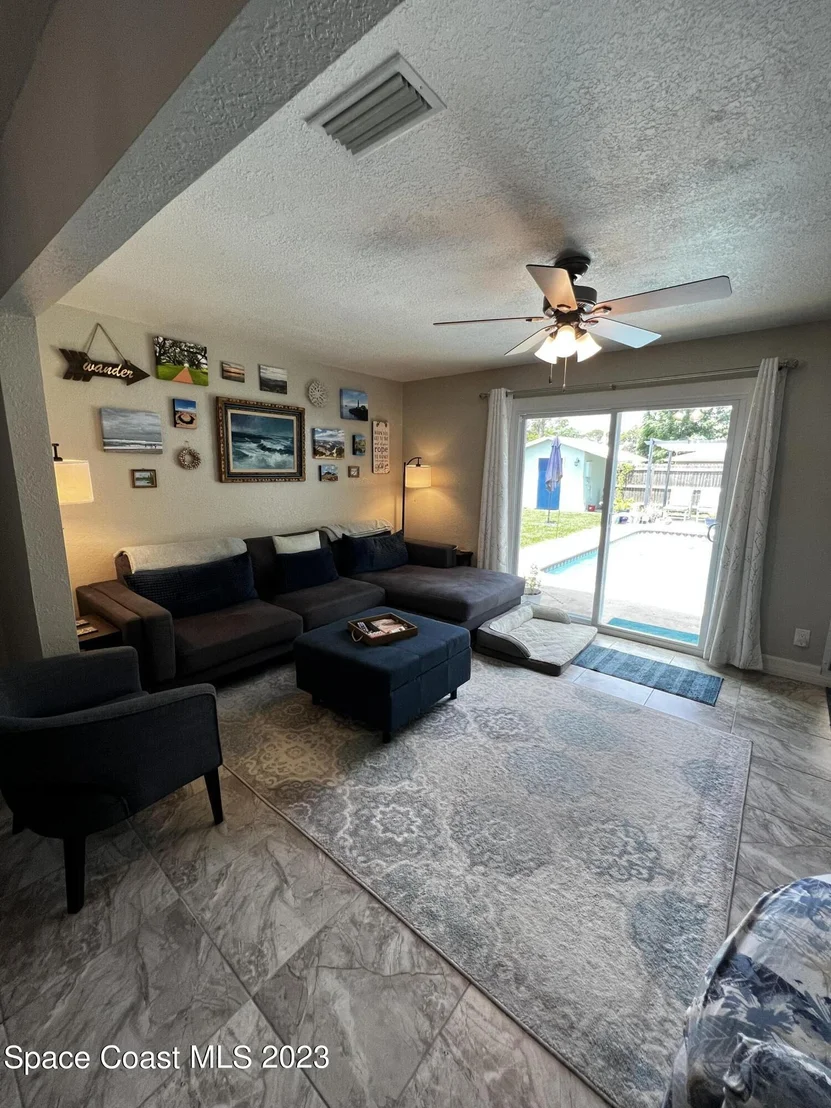 Photo of 5420 Holden Road
