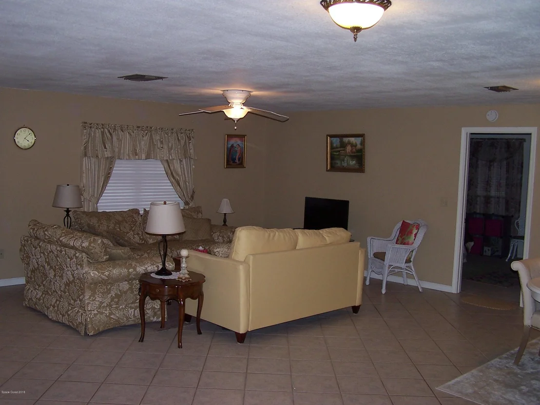 Photo of 710 Aloha Avenue