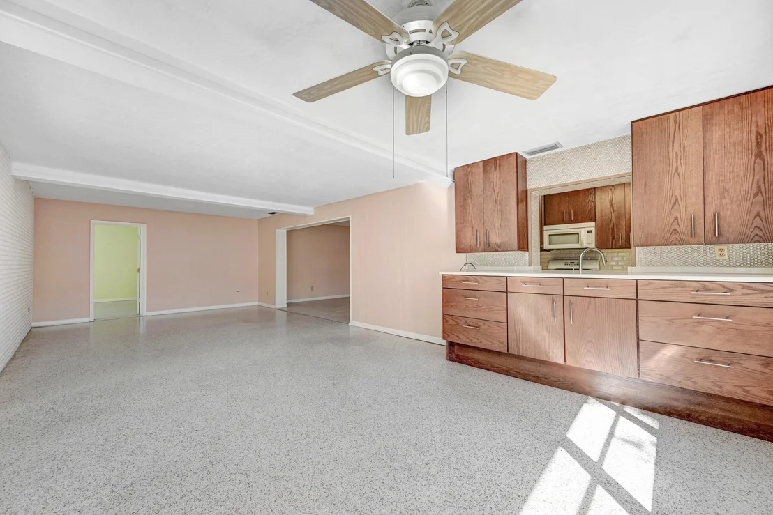 Photo of 2312 Saint Andrews Circle