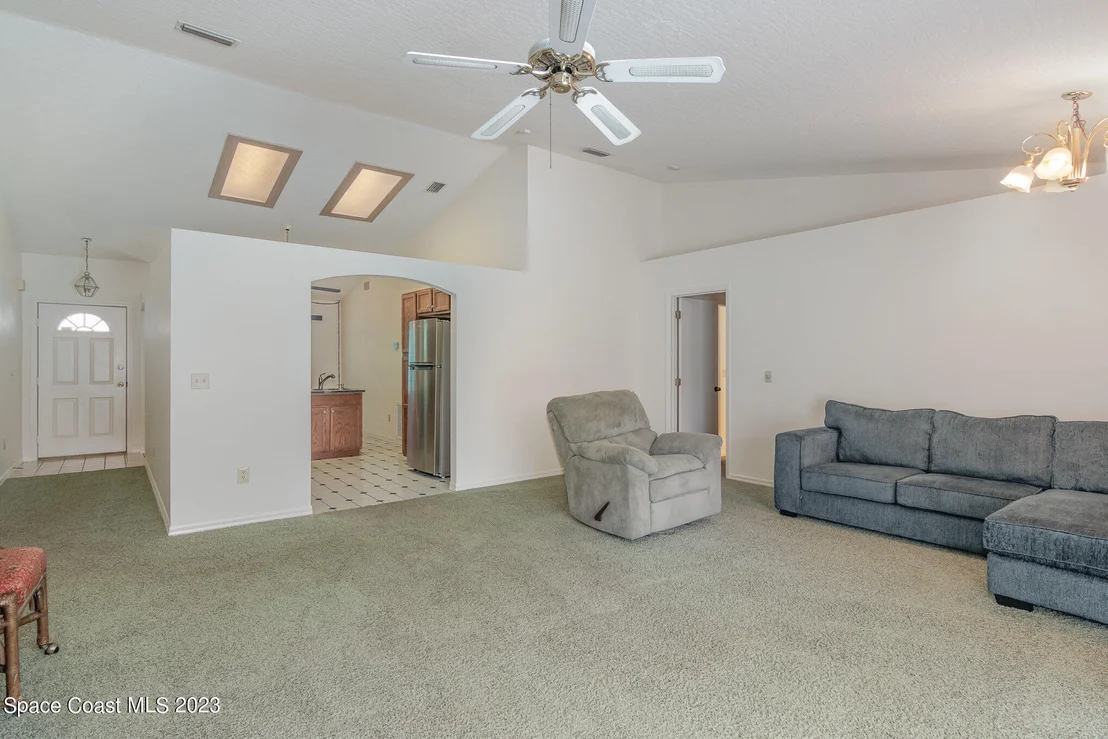 Photo of 1709 Palm Ridge Road