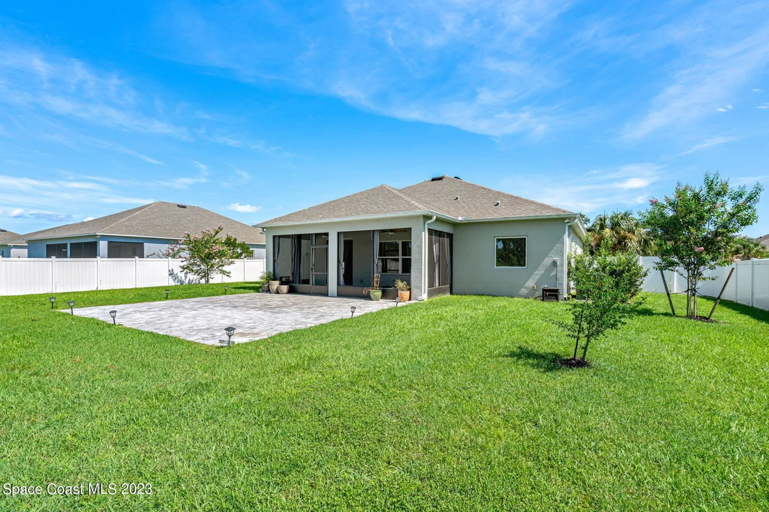 Photo of 3521 Breezy Point Lane