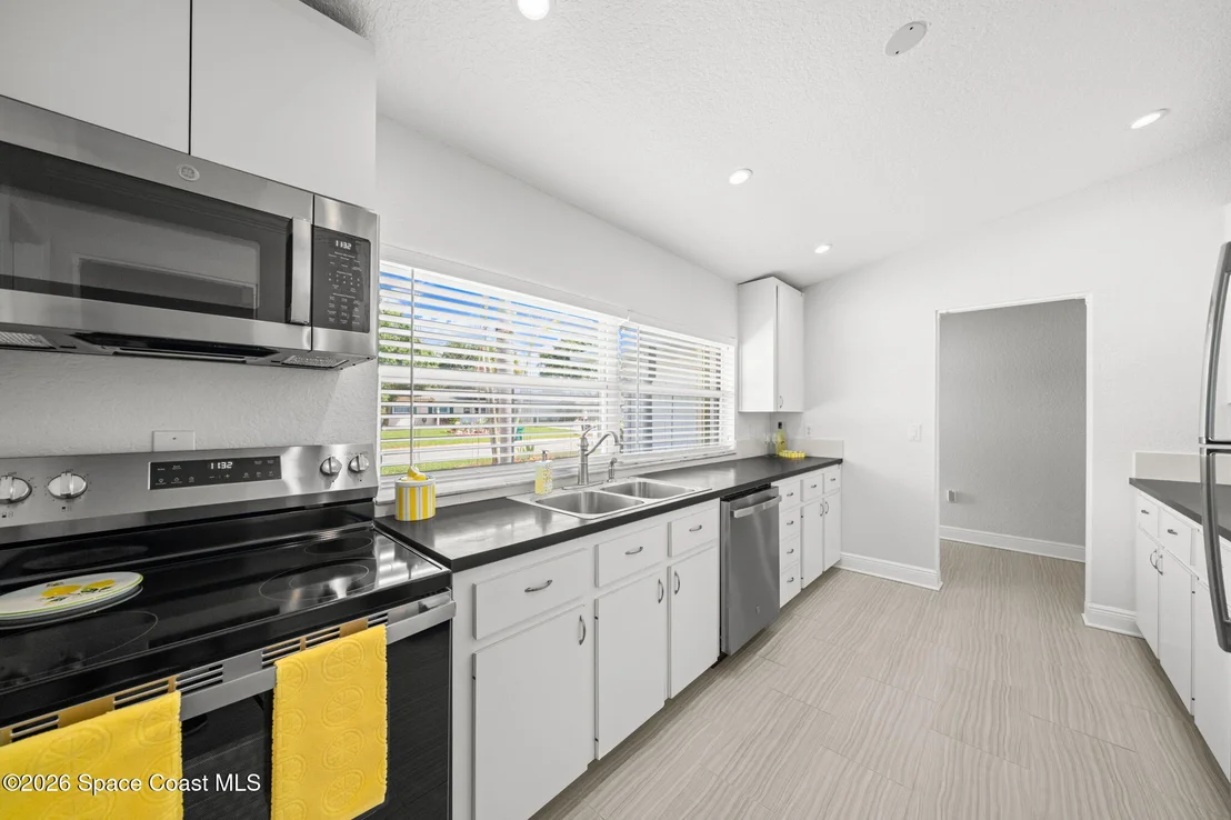 Photo of 309 Amherst Avenue
