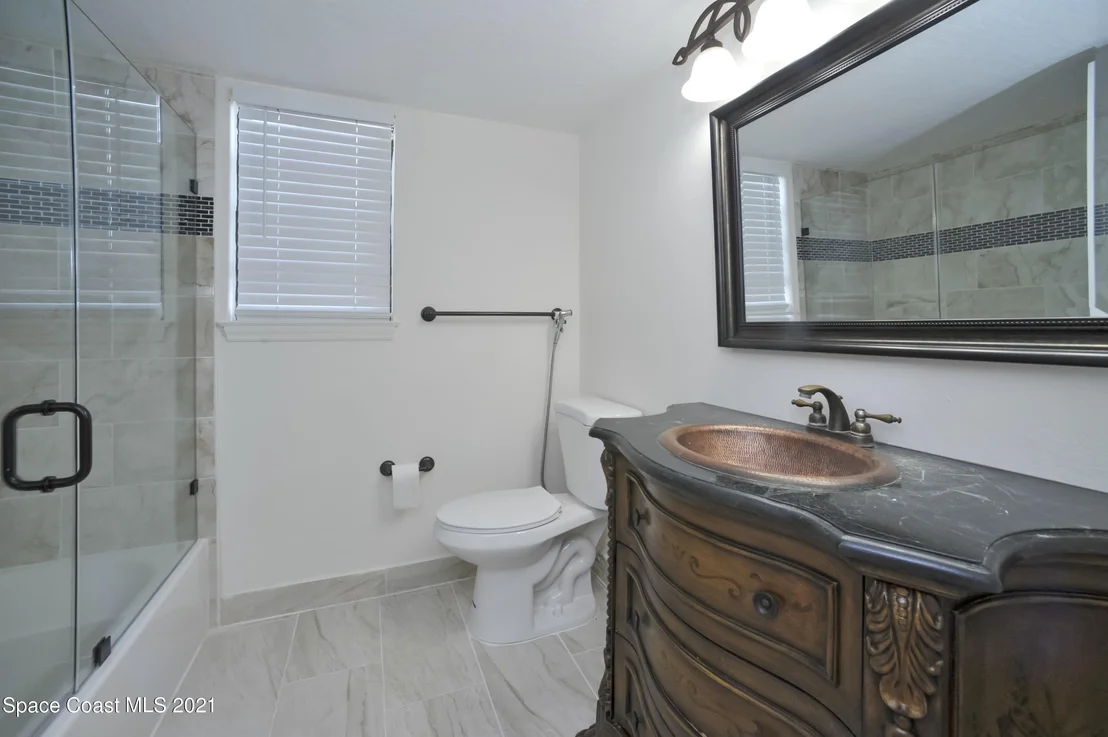 Photo of 986 Whisperpine Drive
