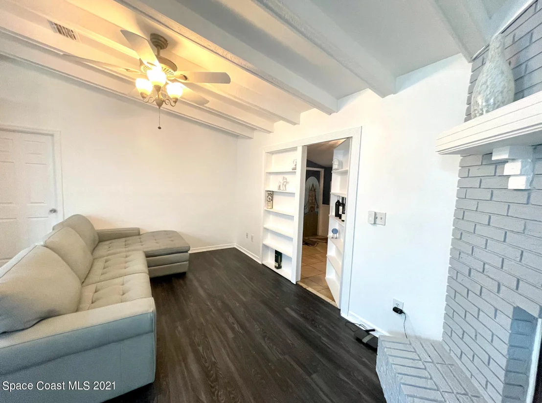 Photo of 4180 Skyway Drive