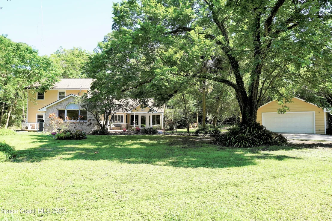 Photo of 686 Hammock Road