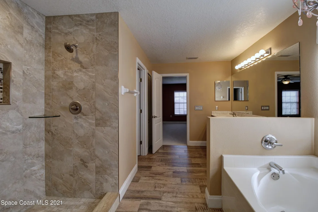 Photo of 2231 Bridgeport Circle