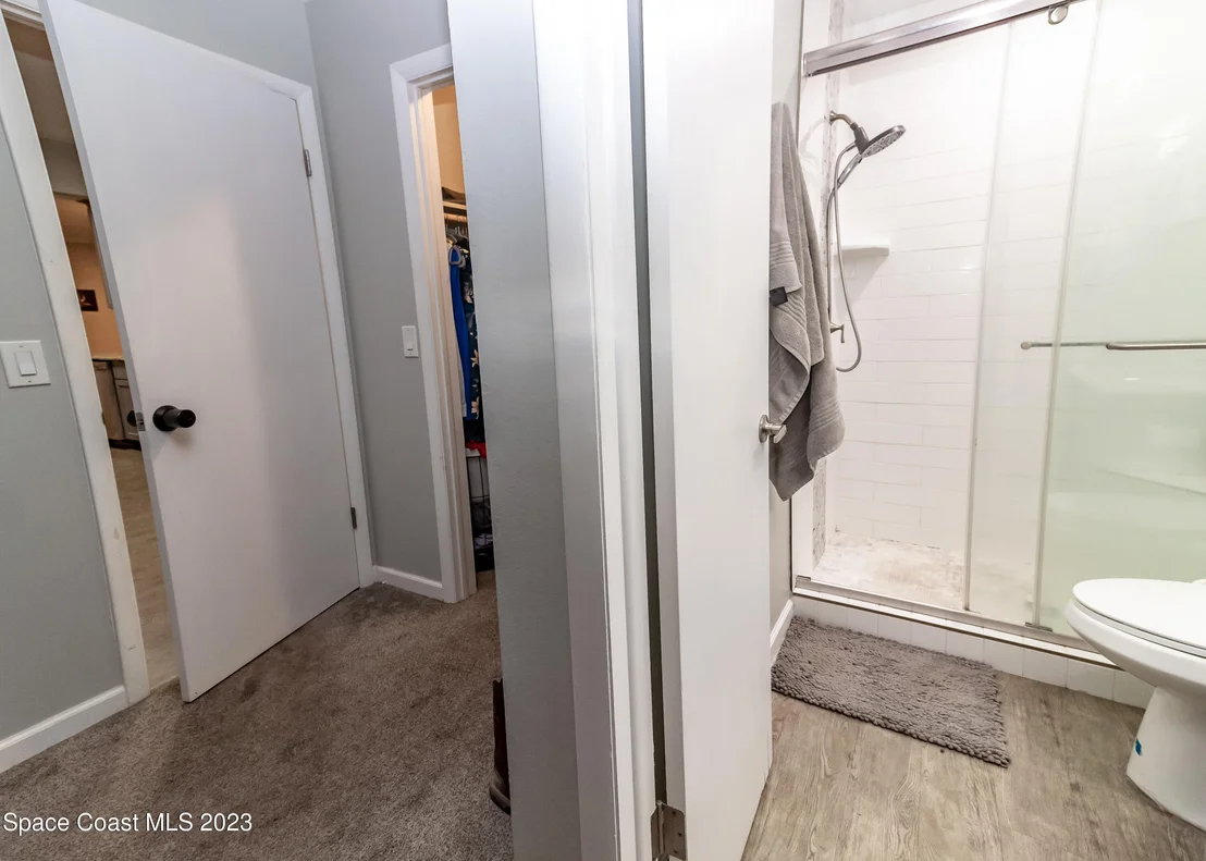 Photo of 800 Mark David Boulevard