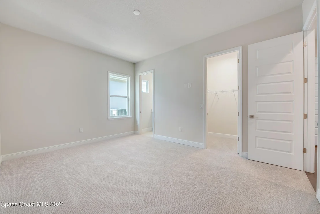 Photo of 8235 Lyside Drive