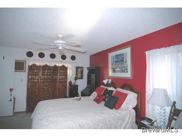 Photo of 2461 NE Fallon