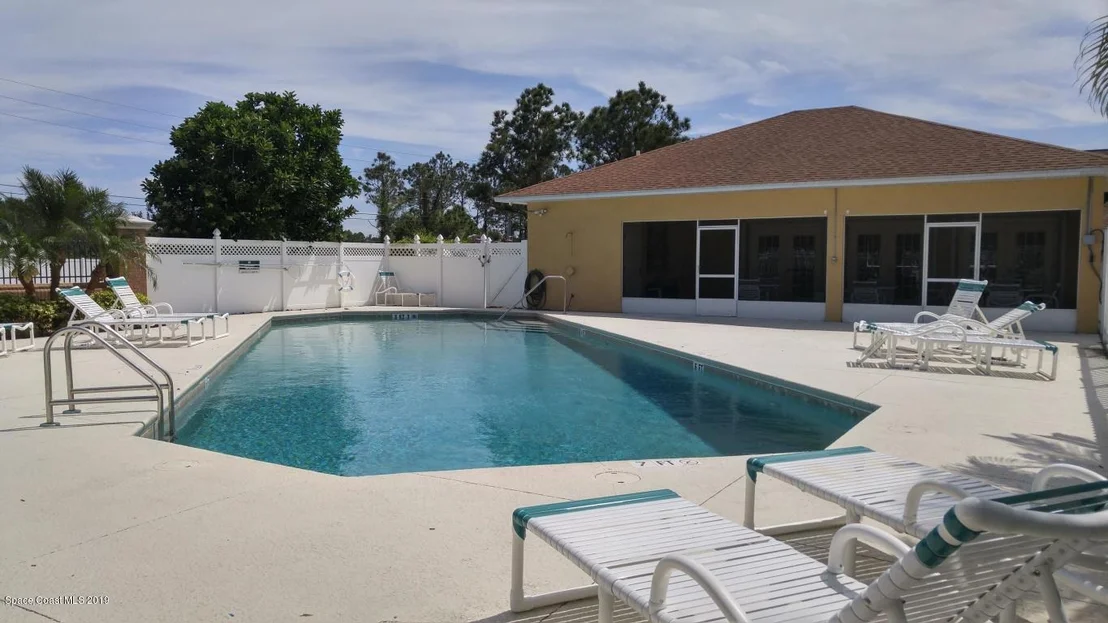 Photo of 634 Sedgewood Circle