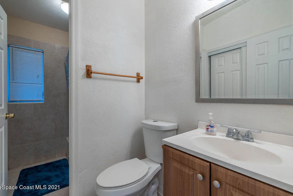 Photo of 1068 Byrd Street