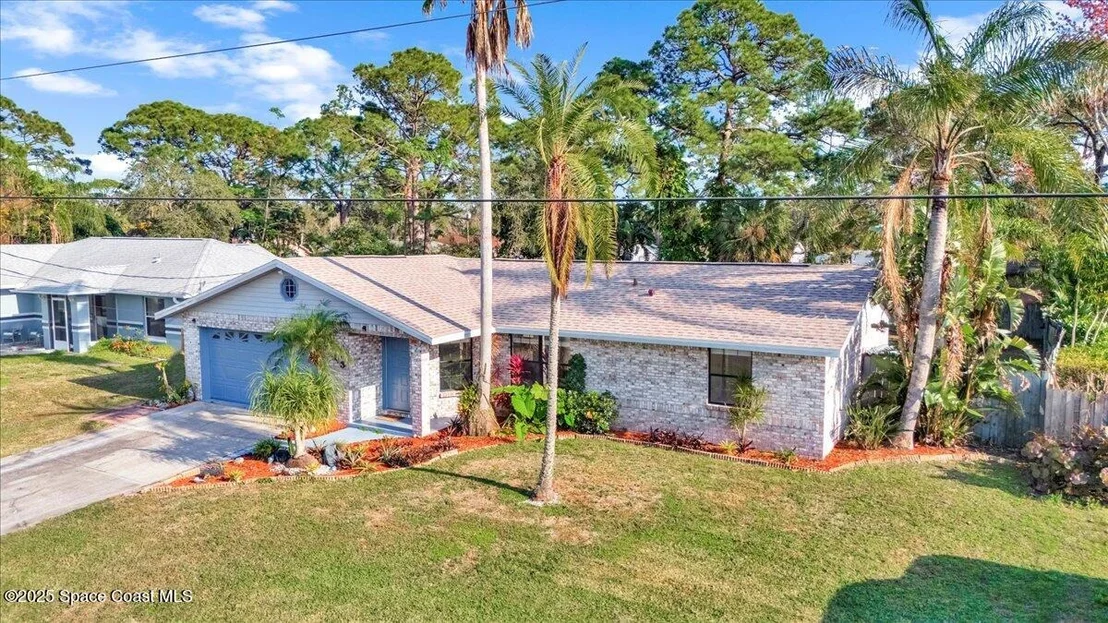 Photo of 5453 Holden Road