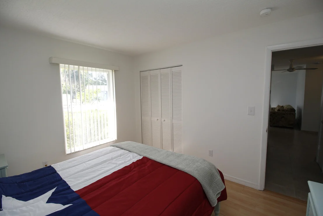 Photo of 1006 Cable Lane NE